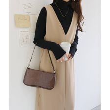 梨地 ポンチ ストレッチ Vネック ワンピース