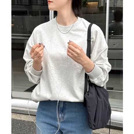 Rbg̃TbƂ肪Sn悢AVsуXEFbgtgbvXVoIA悢nKȗёfނ̗pBN[lbNŎ񌳂̓~j}ɁBՂƂgɁA܂̓hbvV_[łƁBƂ܂A߂̑|Cgł悭O㍷̂钅䂪AȂꊴ̂jAXɁI[o[TCYɎdグāAqbvB䊴ɂ܂B֗ȃTCh|PbgtI܂Xeb`TChuABe[WCNȎdlɂ܂BJ[WJLxȁAVvȂg̗ǂAʔNŎglJWAitemł􁦎BẽCeBOAɂȂĂ郂j^[EPCɂۂ̏iƐFقȂČꍇ܂B̏エ߉BQlTCYFyFTCYzF(Og)64cm(g)70cmF62cmgF68.5cmF57.5cmF52cmF9.5cmF89cmfށF|GXe:65% ȁERbg:35%lLkF  FȂ  ňF蔧FƂĂ邻̑FуXEFbgfސYnF􂢁F  hCN[jOF  EFbgN[jOF