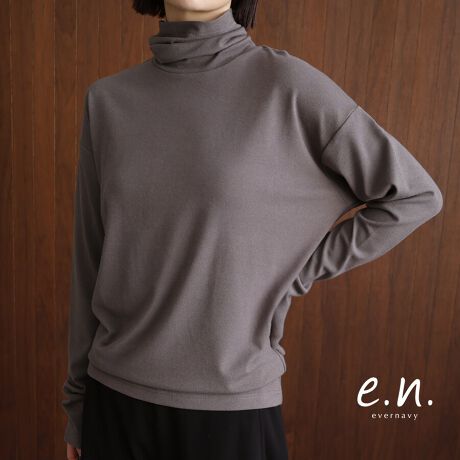 Ȃ׌I▭ȃVGbgɂjbg^[glbNEgbvXołBق̂\ʊ̂Jbg\[́ALk̂nCQ[Wjbĝ悤ȎAmN[vW[W[BJbg\[Ȃ̂Ń`N`NAȒPłBg⌨܂͂ƂTCWOɎdグA␞ɌčׂfUC邱ƂŒZČ郉Cɂ܂Bs^bƂAĝ̃CEȂA悢SVGbg|CgIhbvV_[Ⓑ߂̑AgĥۂłBՂƂ^[glbŃAD݂ŃNVƂAɐ܂ԂăXbLƒ̂g̓oXgqbvɂĂ₩ɍׂdグVGbgB̌^̋CɂȂ镔蒅āAƂ͍׌悤ɒ܂BCi[ƂĂ͂A{gɃCANVƃuEWOAD݂ły݂閜\gbvXłBBẽCeBOAɂȂĂ郂j^[EPCɂۂ̏iƐFقȂČꍇ܂B̏エ߉B  QlTCYFyMTCYzF68cmF51cmgF55.5cmF58cmF44.5cmF11cmfށF|GXe:73% [:23% |E^:4%lLkF蓧FItzCg萶ňF蔧F_炩̑Fق̂\ʊ̂Jbg\[YnF􂢁F  hCN[jOF  EFbgN[jOF