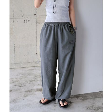 ANMEIWi@\iCfނVsShJEiCpctׂ܂B|PbgɃCAEgꂽRZvǵAANOTHERNEW MYESSENTIALSuhےIWiSłBeɂ́uANMEvʒsXl[tB\ʂɃV̂AVJVJƂiCfނ͔ŃTbƏ_炩ŁAypłBH{ĂAOՕ95ȏちUPF50{UV΍\ڐG⊴̋@\t悭ʂ̂A߂̋@\iCfނłByȃSdl̃EGXǵAɒ߉\ȃhXgRtBEGXgxgɂ̓R[h[vtŁARCP[XȂǕtĂ܂B֗ȃTCh|PbgtB܂ɗ]TAƗ܂ÂVGbgB悭I[o[TCYŁAƑAJbvŌpTCWOɂȂĂ܂Bmfނ̓WJACenZbgAbvŒp\EiC_uWbvxXgiiԍF2600001jEiCt[fBxXgiiԍF2600004jEiChJLbviiԍF2600005jnFȂBẽCeBOAɂȂĂ郂j^[EPCɂۂ̏iƐFقȂČꍇ܂B̏エ߉BQlTCYFyMTCYz()F103cmEGXg(SL)(ŒZ)F34.5cmEGXg(SL)(Œ)F52cmҏF34.5cm҉F72cm(SL)F14.5cm킽F38.5cmqbvF57.5cmQlTCYFyLTCYz()F109cmEGXg(SL)(ŒZ)F36cmEGXg(SL)(Œ)F53.5cmҏF34.5cm҉F77cm(SL)F14.5cm킽F39.5cmqbvF59cmQlTCYFyXLTCYz()F110cmEGXg(SL)F(ŒZ)39cm(Œ)56.5cmҏF35.5cm҉F77cm(SL)F15cm킽F41cmqbvF62cmQlTCYFyXXLTCYz()F112cmEGXg(SL)F(ŒZ)42cm(Œ)59.5cmҏF36.5cm҉F78cm(SL)F15.5cm킽F42.5cmqbvF65cmfށFy\nziC:100%ynz|GXe:100%yhイz|GXe:100%lLkFȂFȂňF┖蔧FƂĂ邻̑FZ~bN荞񂾎gpčiCnBڐG⊴̋@\Bt̂Ȃǂ̖܉Hł͂ȂAĤߐ󂵂ĂʂB񐔂⒅pɂ^E@ۂ̔ȂǂɂA@\̌ʂ͒ጸꍇ͂BYnF􂢁F  hCN[jOF  EFbgN[jOF