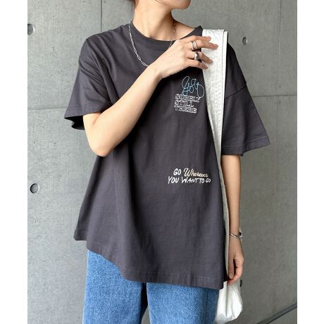 Rbg100̃TbƂ肪Sn悢AlCTVcEV[YɁAs_EShJtVołI_ɃCAEgꂽŚAALLhJŎdグĂAʊ̂1łBIɎ{J[S|CgłBN[lbNŎ񌳂̓~j}ɁBSTCY͒悢ƂŁAx[VbNȃVGbg܂킵₷TCYłBMTCY̓I[o[TCY~悭qbvB䊴ɎdグAN炵VGbg{̃TCYłBSTCYMTCYŁAgƒɑ傫ĂAD݂X^COɍ킹ăTCYIтyݒ܂B莝̃[h[uɃTbƍ킹΁ATVcR[fȒPɃAbvf[głV[Ŷ߃ACełB BẽCeBOAɂȂĂ郂j^[EPCɂۂ̏iƐFقȂČꍇ܂B̏エ߉BQlTCYFySTCYzF60cmF44.5cmgF50cmF15.5cmF50cmF16cmQlTCYFyMTCYzF65cmF53cmgF58cmF16.5cmF58cmF18.5cmfށFȁERbg:100%yuzȁERbg:100%lLkF蓧FF萶ňF┖蔧FƂĂ邻̑FR[}VYnF@F  hCN[jOFs  EFbgN[jOF