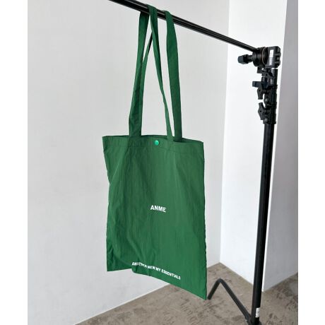 J[oG[VLxȐVsiCEg[gobOtׂ܂BtgSɂANMESBɃCAEgꂽRZvǵAANOTHER NEW MY ESSENTIALSuhےIWiS̃fUCłB傫AȂAA4TCY[\ȃTCYɂ܂B̌yiCfނŁA܂肽ŎTuobNƂĂIXXłB͌|₷ŁAɂ͕֗ȃWbv|PbgtBJ͉ו̔яohXibv{^tBj킸fC[ɂgAANMEIWig[gobOłBBẽCeBOAɂȂĂ郂j^[EPCɂۂ̏iƐFقȂČꍇ܂B̏エ߉BQlTCYFyFTCYzF38cmF30cmF55cmdF40gfށFiC:100%lLkFȂFF萶ňF┖蔧FƂĂ鐶YnF