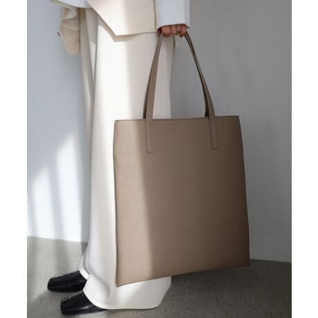 tbgŃVvȃfUCR[fBl[gɍ킹₷VstFCNU[obOtׂ܂BV{̂鍇vIAAȎƏiȈۂɂACeBA4TCY13C`̃m[gPC[łAʋΒʊw̓gAx̂o܂ŕL􂷂閜\TCYBwZsȂǂł́Aނ̂قɌgуXbpȂǂ[ł傫łA}`ȂXbL̂|CgłB͌|₷ŁAɂ͕֗ȃ~j|PbgtB񂰂ƂĎgpۂɏɕtȂɂ܂B(QlF152cmX^btŌ)݂ƃnA悭_炩߁ACV`G[Vɍ킹2܂ŃNb`obOĒ̂ăIXXłBBẽCeBOAɂȂĂ郂j^[EPCɂۂ̏iƐFقȂČꍇ܂B̏エ߉BQlTCYFyFTCYzF39cmF32cmF49.5cmdF392gfށFv:lLkFȂFȂňF蔧FV{萶YnF