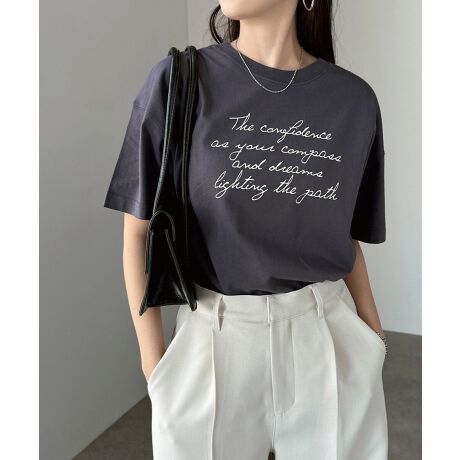 Rbg100̃TbƂ肪Sn悭AlCTVcEV[YɁAs菑ESvgtVołIɒ悢傫ŃCAEgꂽŚAVvŃR[fɎ₷ÂX^COɎdオ܂BN[lbNŎ񌳂̓~j}ɁBSTCY͒悢ƂŁAx[VbNȃVGbg܂킵₷TCYłBMTCY̓I[o[TCY~悭qbvB䊴ɎdグAN炵VGbg{̃TCYłBSTCYMTCYŁAgƒɑ傫ĂAD݂X^COɍ킹ăTCYIтyݒ܂B莝̃[h[uɃTbƍ킹΁ATVcR[fȒPɃAbvf[głV[Ŷ߃ACełBBẽCeBOAɂȂĂ郂j^[EPCɂۂ̏iƐFقȂČꍇ܂B̏エ߉BQlTCYFySTCYzF60cmF44.5cmgF50cmF15.5cmF50cmF16cmQlTCYFyMTCYzF65cmF53cmgF58cmF16.5cmF58cmF18.5cmfށFȁERbg:100%yuzȁERbg:100%lLkF蓧FF萶ňF┖蔧FƂĂ邻̑FR[}VYnF@F  hCN[jOFs  EFbgN[jOF