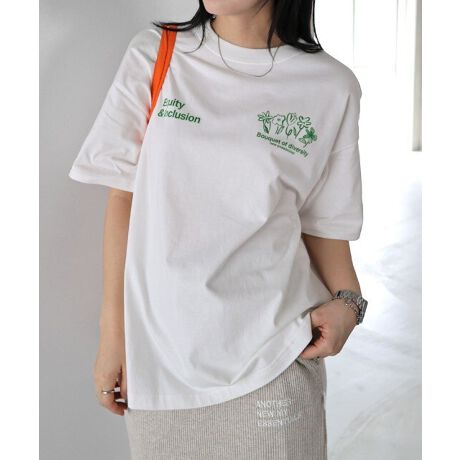 Rbg100̃TbƂ肪Sn悭AfC[Ɏg₷TVcEV[YɁAVst[vgt^Cvׂ܂BɃCAEgꂽvgƁAobNvg̈قȂ邨Ԃ̃`[t͑lԂŕ\̂|CgłBהԎ̖Ȏxl߂ĂAщHȂAɂfނłBeɂ́uANMEvʒsXl[tBN[lbNŎ񌳂̓~j}ɁB悭I[o[TCYŁAƑAJbvŌpTCWOɂȂĂ܂BBẽCeBOAɂȂĂ郂j^[EPCɂۂ̏iƐFقȂČꍇ܂B̏エ߉BQlTCYFyMTCYzF70cmF55cmgF59cmF19cmF59cmF19cmQlTCYFyLTCYzF73cmF55cmgF61cmF20.5cmF61cmF19.5cmQlTCYFyXLTCYzF76cmF59cmgF65cmF21.5cmF65cmF20.5cmQlTCYFyXXLTCYzF79cmF63cmgF69cmF22.5cmF69cmF21.5cmfށFȁERbg:100%yuzȁERbg:100%lLkF蓧FF萶ňF┖蔧FƂĂ邻̑FR[}VYnF@F  hCN[jOFs  EFbgN[jOF