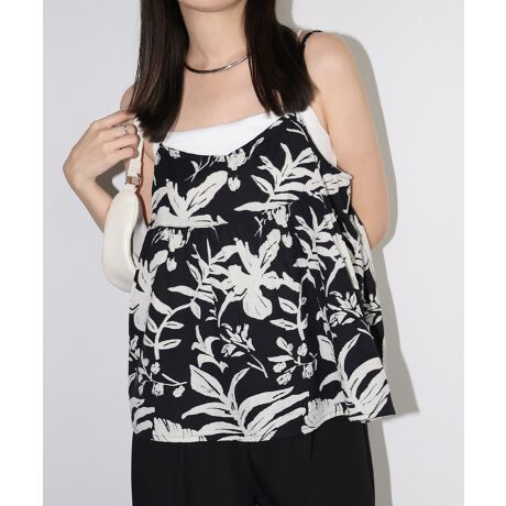 傫ȃ[tڂ䂭AobNI[vEL~\[gbvXׂ܂BPF̑傫ȃ[tVbN1BChȂł͂́Ai`ȕ̃Rbglfނ̗pAG߂ły₩ȒSnɁBfUC|Cǧ냊{ŌR̒𒲐߂Ă܂BobNI[ṽfUCŁÂVGbgɁTVcCi[̏ɏd˂̂͂A1łƒĂT}ɂȂA߂̃L~\[gbvXłB̓ɂ͌̍܂B̏エ߉BBẽCeBOAɂȂĂ郂j^[EPCɂۂ̏iƐFقȂČꍇ܂B̏エ߉BQlTCYFyMTCYz(Ђ܂߂Ȃ)F45cmgF46cmF82cmfށFȁERbg:92% El:8%lLkFȂFF̕萶ňF蔧FƂĂ邻̑F_炩̃RbglfސYnFCh􂢁F  hCN[jOFs  EFbgN[jOF