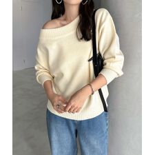 アンドミー(andme)のボリューム袖 オフショルダー ニット トップス