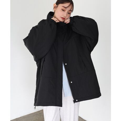 ghՂȃI[o[TCY킢AX^[WPbgVׂ܂IiCĹA\ʂɃV̂VJVJƂ{̃AE^[BȓłƂĂArbNVGbgȂ̂ɌySń􃏁[NeCXgȑ傫߃|Pbg|CgŁAɂ̓VGbgςh[R[htBqbvB钷߂̏䊴Ō̃jbg̏ォHDĂƂ肪ACi[I΂ȂTCYłBpcɂXJ[gɂX^CO₷V[Ŷ߃AE^[ł􁦎BẽCeBOAɂȂĂ郂j^[EPCɂۂ̏iƐFقȂČꍇ܂B̏エ߉BQlTCYFySTCYzF(Og)75cm(g)85cmF61cmgF71cmF55.5cmF72.5cmF10.5cmd()F680gQlTCYFyMTCYzF(Og)77cm(g)87cmF62cmgF73cmF57cmF74.5cmF11cmd()F700gfށFy\nziC:100%ynz|GXe:100%y킽z|GXe:100%lLkFȂFȂňF蔧FƂĂ邻̑FbV[iCYnF􂢁Fs  hCN[jOF  EFbgN[jOFs