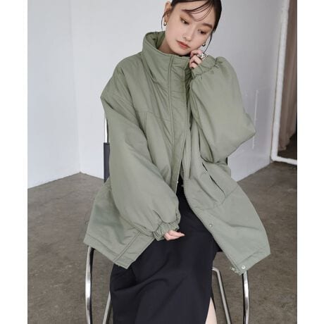 ghՂȃI[o[TCY킢AX^[WPbgVׂ܂IiCĹA\ʂɃV̂VJVJƂ{̃AE^[BȓłƂĂArbNVGbgȂ̂ɌySń􃏁[NeCXgȑ傫߃|Pbg|CgŁAɂ̓VGbgςh[R[htBqbvB钷߂̏䊴Ō̃jbg̏ォHDĂƂ肪ACi[I΂ȂTCYłBpcɂXJ[gɂX^CO₷V[Ŷ߃AE^[ł􁦎BẽCeBOAɂȂĂ郂j^[EPCɂۂ̏iƐFقȂČꍇ܂B̏エ߉BQlTCYFySTCYzF(Og)75cm(g)85cmF61cmgF71cmF55.5cmF72.5cmF10.5cmd()F680gQlTCYFyMTCYzF(Og)77cm(g)87cmF62cmgF73cmF57cmF74.5cmF11cmd()F700gfށFy\nziC:100%ynz|GXe:100%y킽z|GXe:100%lLkFȂFȂňF蔧FƂĂ邻̑FbV[iCYnF􂢁Fs  hCN[jOF  EFbgN[jOFs