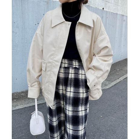 悢I[o[TCYȂꂽۂ́AtFCNU[Eu]ׂ܂B߂̃re[WtFCNU[Ŏdグ1B݌̓XeJ[ŃghCNɁÃ^bNA됞̃SMU[ŃjAX̂{[VGbgB傫߂̃TCh|PbgfUC|CgɁG߂̕ςڂɏd󂷂鍡V[Ŷ߃AE^[łIn聦BẽCeBOAɂȂĂ郂j^[EPCɂۂ̏iƐFقȂČꍇ܂B̏エ߉BQlTCYFyFTCYzF70cmF63cmgF64cmF49cmF50cmF14cmF82cmd()F990gfށFy\nzv:ynz|GXe:100%lLkFȂFȂňF蔧FƂĂ邻̑F߂̍vYnF􂢁F  hCN[jOF  EFbgN[jOF