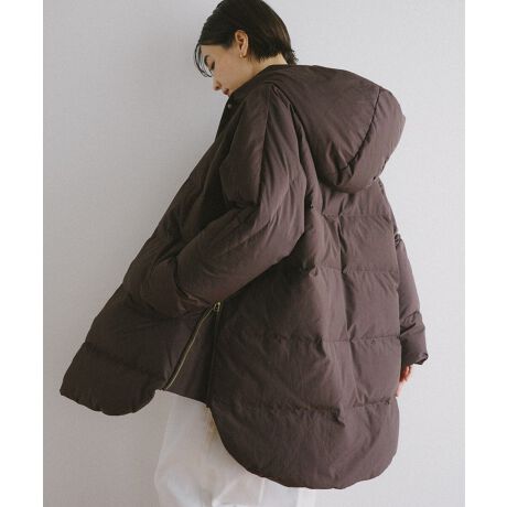 ӂƂt`_EґɎgpAƌy˔_EWPbgVoBh}̂ƂVGbg炵oǍ^肰ȂJo[B̃jbg̏ォłyɉHDI[o[TCYɎdグĂ܂BۂƓݍރt[h͖hATCh̃t@Xi[J΃VGbg`FWB₩ȃ^Wbv肰ȂANZgɂȂAl̃fC[AE^[ƂĊ􂵂܂B̌^Ai킸ApcɂXJ[gɂoXǂ킹fUCłBmfނ̓WJACenEm[J[TChWbv_EWPbg(iԍF8800032)BẽCeBOAɂȂĂ郂j^[EPCɂۂ̏iƐFقȂČꍇ܂B̏エ߉BQlTCYFyMTCYzF86cmgF66.5cmF68.5cmF16cmF82cmd()F780gfށFy\nziC:56% ȁERbg:44%ynziC:100%y_Ez_E:80% tFU[:20%lLkFȂFȂňF蔧FƂĂ邻̑FTChWbvtYnF􂢁Fs  hCN[jOF  EFbgN[jOFs