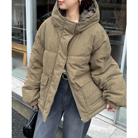 {[̂I[o[TCYƃgh̃R[fCfނfĒgI_u|PbgEȃWPbgVołBȓłƂĂgÃׂR[fCfނJWA߂Ai1BMTCÝAhqbvɂ䊴BMSTCÝAR[f̃oXƂ₷V[gBȂX^CɂĂIтA2TCYpӂ܂IX^hJ[Ƒ̃SdlŖh΍΂Iɂ̓h[R[htŁAuEWOVGbgy߂dlɁBTCh̑傫ȃ|Pbg|Cg֗ȃTCh|PbgtBx[VbNȃfUCȂgh̃R[fCfނłȂꂽۂɂȂAV[ŶߒgAE^[łBn聦BẽCeBOAɂȂĂ郂j^[EPCɂۂ̏iƐFقȂČꍇ܂B̏エ߉BQlTCYFyMSTCYzF(Og)55cm(g)64cmF62cmgF60cmF55cmF63.5cmF87cmd()F920g(SL)F13cmQlTCYFyMTCYzF(Og)66cm(g)75cmF62cmgF60cmF55cmF65.5cmF87cmd()F1000g(SL)F13cmfށFy\nz|GXe:100%ynz|GXe:100%y킽z|GXe:100%lLkFȂFȂňF蔧FƂĂ邻̑FׂR[fCfސYnF􂢁Fs  hCN[jOF  EFbgN[jOFs