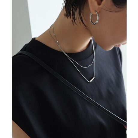 `[u`[t̃|CgfUCl̈ۂYlbNXBɂ₩ȃJ[u`אg̃gbvAfReCĂ܂B悢GbWƏi˔`[u`[tAꂽl͋̕CɁBVvȂ݊A񌳂؂₩ɖĂR[f̃ANZgƂĂ߂̃ACełBT[WJXeX̓EÊɂgp鍂iXeXE␅ɋATrϐFNɂEAM[ɔzSfދAM[̕ɂSĂgAɂ₳fނgpĂ܂BςȂłKȒSnŁAgɂȂ悤ȎRȌy͂łBT[WJXeX́Au×pɂgقǈSȑfށvƂĒmĂ܂B␅ɋAϐF򉻂Nɂ߁AԂۂĂ̂łBAM[ɂ͌l܂BׂĂ̕ɃAM[oȂƂۏ؂̂ł͂܂BɈُꍇ́AɂgpTBT[WJXeX̓TrϐFɋfނłAoNω₲gp󋵂ɂAɌ̍ꍇ܂B炩߂BBẽCeBOAɂȂĂ郂j^[EPCɂۂ̏iƐFقȂČꍇ܂B̏エ߉BQlTCYFyFz`F[̒F40cmAWX^[̒F5cm`[FF2.0cmAF0.5cmfށFT[WJXeX:l␶YnF؍