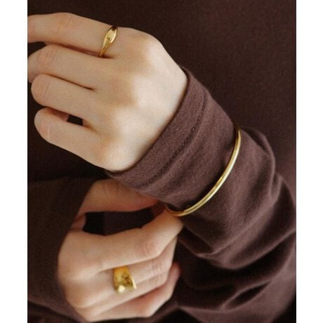 VvłǂȂłg₷Aؚȃx[VbNoOB茳pbƖ邭At邾łȂꂽl̈ۂoĂ܂B莝̃ANZT[Ƃ̏d˕t߁Bʂ̂ȂfUCŁAǂȃR[fBl[gɂRɓ݂܂BT[WJXeX̓EÊɂgp鍂iXeXE␅ɋATrϐFNɂEAM[ɔzSfދAM[̕ɂSĂgAɂ₳fނgpĂ܂BςȂłKȒSnŁAgɂȂ悤ȎRȌy͂łBT[WJXeX́Au×pɂgقǈSȑfށvƂĒmĂ܂B␅ɋAϐF򉻂Nɂ߁AԂۂĂ̂łBAM[ɂ͌l܂BׂĂ̕ɃAM[oȂƂۏ؂̂ł͂܂BɈُꍇ́AɂgpTBT[WJXeX̓TrϐFɋfނłAoNω₲gp󋵂ɂAɌ̍ꍇ܂B炩߂BBẽCeBOAɂȂĂ郂j^[EPCɂۂ̏iƐFقȂČꍇ܂B̏エ߉BQlTCYFyFzyFTCYzF3mmaF5.7cmJF3.0cmfށFT[WJXeX:l␶YnF؍