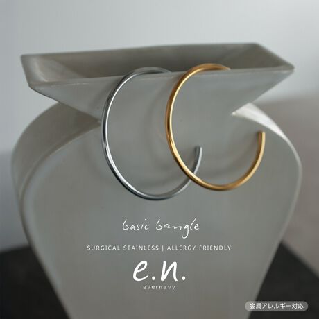 VvłǂȂłg₷Aؚȃx[VbNoOB茳pbƖ邭At邾łȂꂽl̈ۂoĂ܂B莝̃ANZT[Ƃ̏d˕t߁Bʂ̂ȂfUCŁAǂȃR[fBl[gɂRɓ݂܂BT[WJXeX̓EÊɂgp鍂iXeXE␅ɋATrϐFNɂEAM[ɔzSfދAM[̕ɂSĂgAɂ₳fނgpĂ܂BςȂłKȒSnŁAgɂȂ悤ȎRȌy͂łBT[WJXeX́Au×pɂgقǈSȑfށvƂĒmĂ܂B␅ɋAϐF򉻂Nɂ߁AԂۂĂ̂łBAM[ɂ͌l܂BׂĂ̕ɃAM[oȂƂۏ؂̂ł͂܂BɈُꍇ́AɂgpTBT[WJXeX̓TrϐFɋfނłAoNω₲gp󋵂ɂAɌ̍ꍇ܂B炩߂BBẽCeBOAɂȂĂ郂j^[EPCɂۂ̏iƐFقȂČꍇ܂B̏エ߉BQlTCYFyFzyFTCYzF3mmaF5.7cmJF3.0cmfށFT[WJXeX:l␶YnF؍