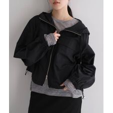 ショート丈 ナイロン マウンテン パーカー