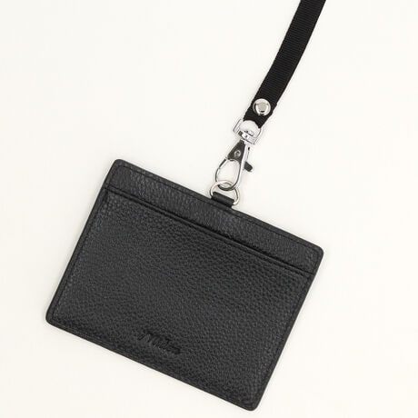 [^:MKW011W][^:MKW011W]Ԃ̃fUCIDP[XłB񂩂牺XgbvtĂ܂BXgbv͎O\Ȃ̂|CgłBtJ[h|Pbg̑ɁAɂJ[h|PbgQtĂ̂ŁA֗ɂg܂BłjłjZbNXŎgpł܂BMtgɓĂ͂̂ŁAv[gɂœKłB