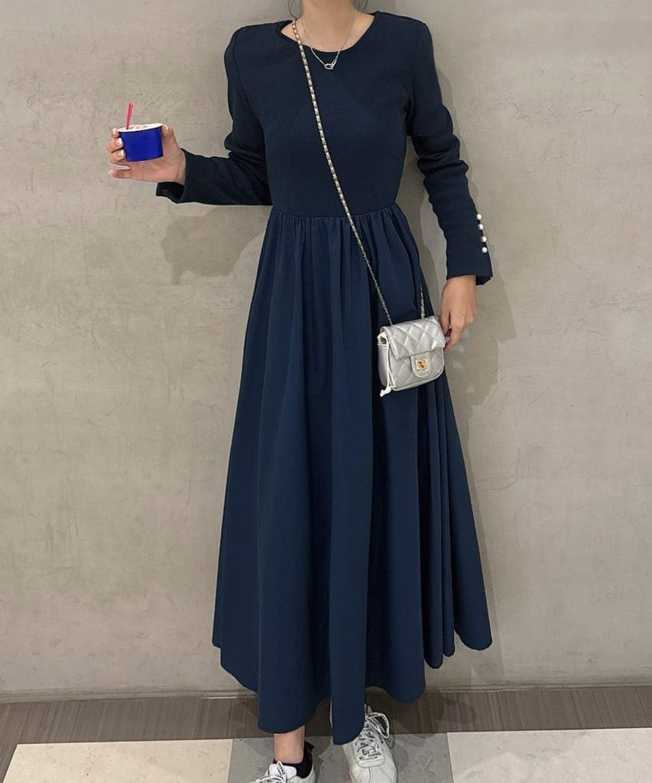 長袖  バイカラ― 上品 フリル ワンピース ブラック ニットワンピース バイカラー オフショル ひざ下丈 長袖 Vネック
