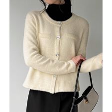 ジュノア(JUNOAH)のビジュー釦シャギーノーカラーニットカーディガン