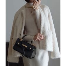 金釦フェイクファーノーカラージャケット