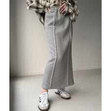 ジュノア(JUNOAH)の裏起毛フロントラインスウェットスカート