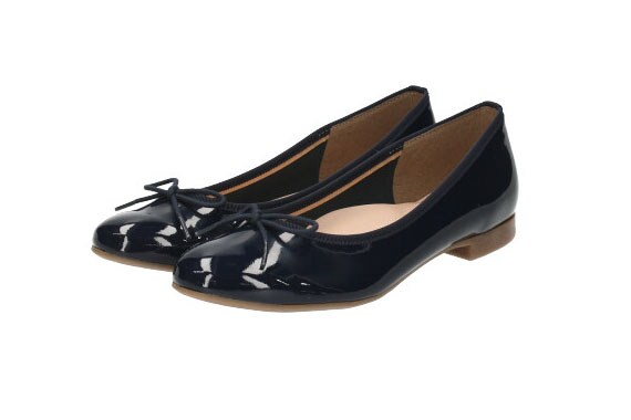 ダイアナ DIANA グログランリボンがお上品♪ クラシカルフラット