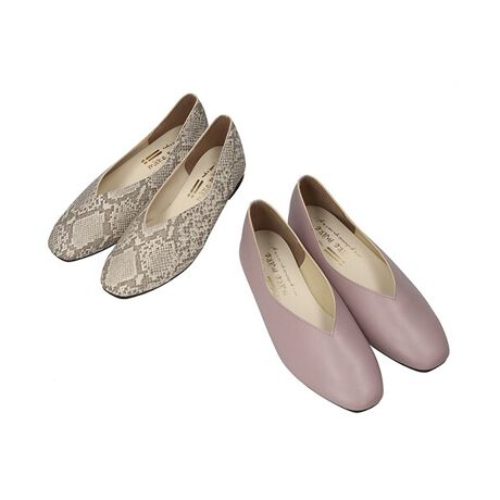 [^:md212606a]炩SnIXbLtbgV[YVvŎg₷fUCVJbgɂȂĂ̂őXbLƖĂ܂IȂ݂̂lHvgp{v̂悤ȕŏ_炩₷BfUCύXāA̐؂ւȂႭĂ܂B̃J[(MD212606)LxɂpӂĂ܂2023N7\[̎dlύXƂȂ܂B\[͂Iтł܂BBb:lHvށF\[F1.5cmETCY̖ڈSS-22.5cm S-23.0cm M-23.5cm L-24.0cm LL-24.5cm XL-25.0cm 3L-25.5cm_˂̌C _ KOBESHOES̏i͌ޗ̍ɂViƂȂ܂B܂悤肢܂B