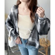 アミュレット(Amulet)のカジュアルチェック柄シャツ