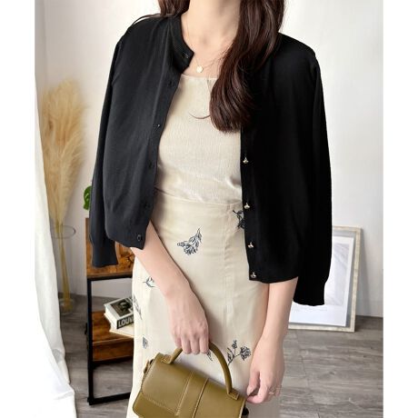 [^:vl-7043]POINTEiȃVvfUCʂ̂ȂN[lbNfUCAꂽۂoĂ܂BԂȃ{^قǂ悢ANZgɂȂAiĂ܂BVv炱AghɍEꂸpłꖇIIt킸􂷂Ax[VbNȃjbgJ[fBKłIE񂵂₷VGbgƂ̂VGbgŁǍ^CɂȂ܂Bfjƍ킹ăJWAɁAXJ[gƍ킹΂ꂢ߂Ɏdオ܂BCi[ɃVcTVcd˂Ă܂Ƃ܂܂BItBXx̂o܂ŁALpł閜\ACełEKȒSn炩ȃjbgfނŁAfɐGĂ₳SnłBypȂ̂ŒԒĂĂɂ̂ꂵ|CgBG߂̕ςڂɂ͉HDƂāA~ɂ̓AE^[̉ɃC[hĎg܂BɎ₷AVvŗꖇłBDETAILň:ʓ:኱藠n:ȂLk:኱|Pbg:ȂCHECKYɂA{^̃fUCύXƂȂꍇ܂BX^btۂɕuɂč̐̂ł̂Ŏ኱̌덷ꍇ܂Bg̃j^[[ɂAFۂ̏iƈقȂČꍇ܂BYɂdlEFقȂꍇ܂B