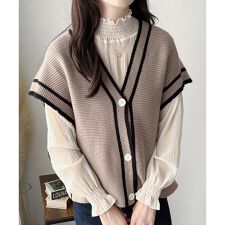 配色ラインVネックボタンニットベスト