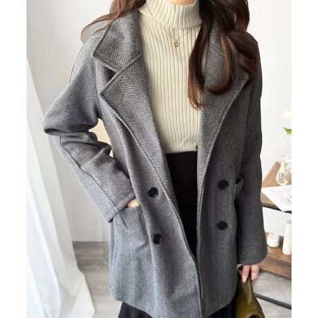 [^:vl-7106]POINTEiȃfUCl̕iY킹R[gNVJȈۂ̒ɁA炵vX܂B񌳂ƌAmIȕ͋CoBʋ΂₨oȂǁAV[I΂􂷂ꒅłBEƂVGbĝ̃CEȂ悢Ƃ肪ARɑ̌^Jo[܂BrʂApcɂXJ[gɂoXǂ}b`B^[gjbguEX킹Əiɂ܂Ƃ܂AIItpŊBE炩ȒSn[Abv΁AȂꂽۂɎdオ܂Bjbg̏ɂƉHDĈCɂɁG߂̕ςڂ~{Ԃ܂ŗA\AE^[łBDETAILň:኱:Ȃn:ȂLk:Ȃ|Pbg:聡CHECKYɂA{^̃fUCύXƂȂꍇ܂BX^btۂɕuɂč̐̂ł̂Ŏ኱̌덷ꍇ܂Bg̃j^[[ɂAFۂ̏iƈقȂČꍇ܂BYɂdlEFقȂꍇ܂B