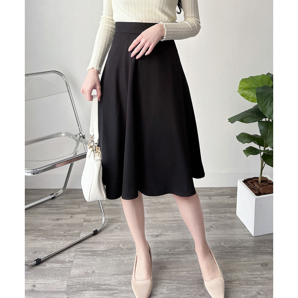 ひざ丈Aラインスカート
