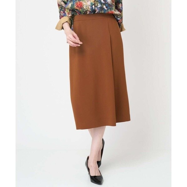 ラップ風タイトスカート