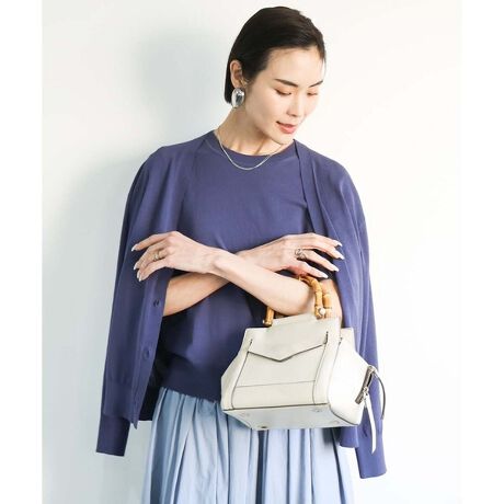 [^ԁFF6SGA18230][~bVFN TCY]炩ƏiȌ򊴂VlbNJ[fBKfUCEp^[TVc̗lɒĂƂڎwAڐG⊴̂fނŃnCQ[Wŕҗjbg̃V[YłBx[VbNȃfUCłAܗɍׂzFŃANZg܂BfށƎ̒QHZpɂAƗƂڐG⊴@\܂B̋ZṕAPɗǋ邾łȂAɐG邽тɐSn悢G炵܂B܂A̕\ʂɂ܂łA炩ƏiȌ򊴂Bڂ̍ƎG̗ǂ˔Ă܂BłKۂȂAGKgȃX^COy߂邱̑fނ́AG邽тɓʂȃNIeBAɖLɍʂ܂BEڐG⊴tȂ|Cgfނ̃jbgyF6FGA18220zƃATuŒp܂BiYjbgJ[fBK̓{^𗯂߂ăvI[o[oŃ^NgbvƏd˒邾łꂢ߃X^C܂BChpcŃnTR[fAXJ[gŃtF~jR[fɁBx[VbNJ[ɉ|CgJ[pӂĂ̂Ō|ȂǂŃR[f̃ANZgɂ߂łB---------------------------------EFzCĝ݂₠EnFȂELkFE򊴁FȂEňFʁEPA@F􂦂-----------------------------ƖȂǂ̎BeɂAFقȂꍇ܂B\߂Bi̐F́Aڍ׉摜QƂBfp摜̓M[TCYî߁ASTCY̎ۂ̏iƎdlTCYقȂꍇ܂Bۂ̏iɂĂ̓TCYڍׂBmodel:H171 pTCY:M(M[TCY)WJTCYFSi36jMICHEL KLEINi~bVFNj́AgVvƃIWieBh@gx[VbNƃghh I݂ȃoXŎ炵\At@bVyށBȐꂽl̏߂ X^CbVŒSn̗ǂĂpMuhłB