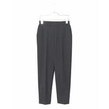 【小さいサイズ】センタープレステーパードパンツ