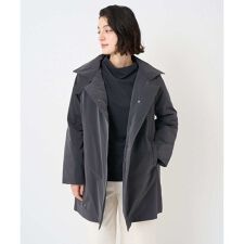 ジョルジュ・レッシュ(GEORGES RECH)のステッチレスステンカラーミドルダウンコート