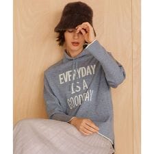 ドロストハイネックロゴニット