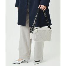 ニットショルダースクエアバッグ