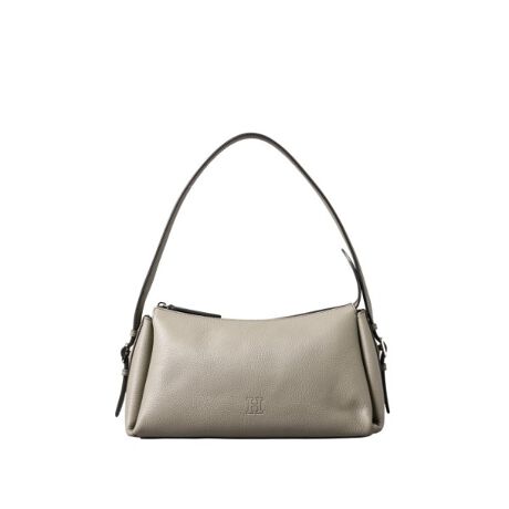 [^ԁFP2535520]qtH[}JWAAȂ̐Voryiڍׁz}j[Nȉ̃tHƁA2̃U[𕡎Gɐ܂荇킹邱ƂŐ܂ꂽӂƂ{fBB{gɂ̓J[upb`U[ƎlpɃnhXeb`{A肰ȂANZgɂȂĂ܂BTCh̃obNŃV_[Xgbv̕tւ\2WAYdlB΂ߊ|ƂăV_[obOƂĂg邽߁AX^Cɍ킹ċCyɈۂς܂Bƃ}`邽ߐg̉̕[Ɏ[\łB|Pbg Fpb`|Pbg~1 Wbp[JV_[Xgbvti3iKɒ߉\jnFsbOXG[hiꕔRbgjñJ[͏ĩJ[ɂĈقȂ܂BnhEV_[Xgbv͊OԂŔ܂BgpOɂD݂̒ɎtĂgBy߂̂gpV[zVbsOJtFAx̃bNXV[͂̂ƁAZj[obOƂĂ߂łBJWAȃX^CtH[}ȑ܂łg܂ByfށzCMHiNGC`jvAN[Ȃ߂AV{^BȂ₩ŐLkA14ȉ̏ȃX݂̂gpBJɃN[Ȃ߂鎖ŌyʂɎdオA▭ȃjAXJ[\邱Ƃ\łB̓qt̒ԃIWifށu\tgoPb^v}bgŗۂɁBȃV{^H鎖Ŋv̕\ψꉻAiŒ[Ȉۂ̑fނɎdグ܂ByO[vɂāzv̎𐶂ӂƒeނ悤ȃRXgNVAEl̋ZpnhXeb`B2WAYdl̋@\˂ƂȃobÑO[vSALTOiTgFC^AŁuzbvvuŏ̈vjƖÂꂽO[vB܂łɕłX؂ɂȂAɎ̓ݏod:550g(TvTCY)