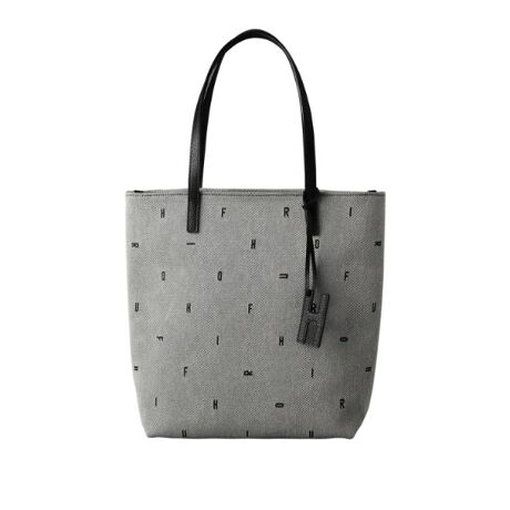 [^ԁFP2539519]qC킸ɎĂyƃJWABsł􂷂A4Ήg[gryiڍׁzWK[hngpGg[CyW[^zoBJɐDグIWiHIROFUSWK[hńA{fBŜɃAt@xbg_ɎU΂߂Ă܂BnhƕtHVFCṽ`[Ã|PbgpCsOɃU[gp邱ƂőŜ܂ANZgɁBA4̏ނ[Ɏ[łg[gobOB̓`FX^iP25|30009jA`FX^LoXiP25|39419jƓTCYŁA}`肠邽߉וՂ܂B|PbgF~1iU[jnFLoXHVFCṽ`[ty߂̂gpV[z̉ו傫߃g[ǵAʋ΂ʊwAK}U[YobOȂǂV[ő劈BgxV[ŃTuobOƂĂĝ߂łByfށzvAN[Ȃ߂AVN^BLoXAWK[hnBWK[hD@͕GȕfUC𐶒nɐD荞ނƂłʂȐD@łB炩ߓo^fUC𐶒nɒڐD荞݂܂B̓^eƃR݂ɕ҂łD萶nB^eɔARɂ͐FgČ݂ɐDグ邱ƂŊɎdオ܂ByV[YɂāzWK[h~U[|킹uW[^v̓C^AŁus₨ovӖĂ܂BANeBuȃV[łC킸ɎĂyƎgSńBy܂肽ŃTuobOƂăX[cP[XɔE΂ĂB_炩ƒ悢no߂ɗn܏Ɏt܂ByCɂȂACéwCɓo^x߂łzqCɓo^Ƃ́rICTCg̊eACeɂun[g}[NvNbNĊȒPɒǉł܂ICɓACeA݌Ɏc킸EēׂȂǃLy[ΏۂɂȂꍇɂm点d:445g(TvTCY)