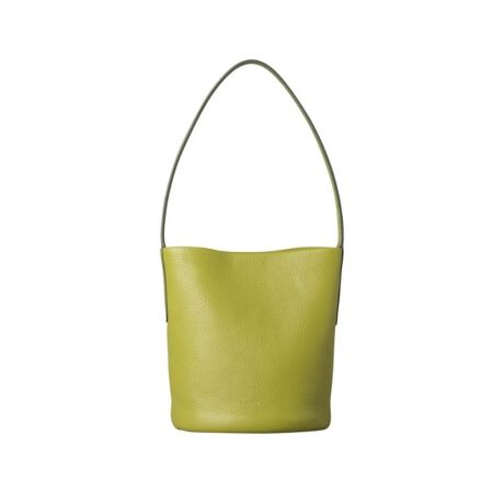 [^ԁFP2535540]y₩ƃX^CŁBoPc^V_[obOzcɂ傤ǎ܂鍂ŁAzAX}[gtHA߂̃|[`ȂǁAKvŒ̉ו̂ɂ҂ȃRpNgTCYBׂnhŜ߁AsIřzƂۂɁBVvȃoPc^ŁA{gɓꂽRbg`[uTChp[cŋݍ񂾓Ǝ̍\ɂAʂ猩ĂRȂӂ݂Aiŗ̊̂dオĂ܂BVv̒ɉBꂽAqtȂł͂̑`̌fB|PbgF pb`|Pbg~1RV[h}OlbgJnFsbOXG[hñJ[͏ĩJ[ɂĈقȂ܂By߂̂gpV[zJtFȂǂ̃bNX^C̋CyȂo₿Ƃ}Ĉoɂ߁BoȂ悤ȃTCYłByfށzCMHiNGC`jvAN[Ȃ߂AV{^BȂ₩ŐLkA14ȉ̏ȃX݂̂gpBJɃN[Ȃ߂鎖ŌyʂɎdオA▭ȃjAXJ[\邱Ƃ\łB̓qt̒ԃIWifށu\tgoPb^v}bgŗۂɁBȃV{^H鎖Ŋv̕\ψꉻAiŒ[Ȉۂ̑fނɎdグ܂ByV[YɂāzC^AŁuAsvƂӖ́uAfB[iv́ACyȂoUɂ҂ȃRpNgŌy₩ȃobOBSfɂґȓ񖇎dẴ{fBO\̗pAȃobOłv̔\̖͂Ă܂Bgbv̓Xeb`ɐ܂ԂAv̖LȎ𐶂Ă܂B܂AI[vfɂ̓RV[h}Olbgt̃tbvJ̗pA^\ɏoꂽm[uȈۂɎdグĂ܂BׂnhŜ߁AsIřzƂ͋CoBmX^WbNłȂVd:370g(TvTCY)