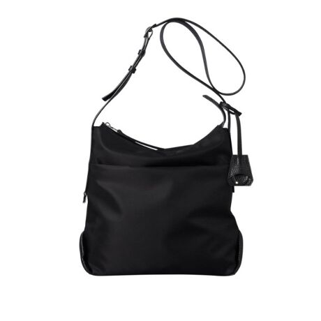 [^ԁFP2539508]y₩Ƌ@\AɓiCV_[obÔiC~ǎȃU[̃Rrl[VɁALƌ郁^ۗV_[obOBB5TCY500ml̃ybg{gƎ[\BOE㓷̗OɒzWbp[|PbgzAX}[gtHȂǂ悭o؂Ȃ̂[邱Ƃł܂B܂Aɂ͌⃊bvȂǁAɎ[\ȃpb`|Pbg3z̏[ԂBV_[Xgbv̓obN5iKɒ̒\łBЂƉ菬TCYiiԍFP25-39315jpӂĂ܂B|PbgFpb`|Pbg~3AOWbp[|Pbg~2Wbp[JV_[Xgbvi5iKjL[`[tiOjnFiCy߂̂gpV[zʋ΂ʊwAgxAVbsOAWȂǁA܂܂ȃV[Ŋ􂷂鑽@\ȃobOByʂŃRpNgȃfUCɉAg₷|PbgzuĂAKvȃACe𐮗Ď^Ԃ̂ɍœKłByfށziC ^ \tgoPb^ i[^iC̓|A~h100B@ۂxŕ҂ݍł邽߃nAƊ炩ȎGBnɂHIROFŨSSʂɕ҂ݍ񂾁AIWĩiCgpĂ܂ByO[vɂāzHIROFUĂiCV[YAuLIBEROixjvBEIȖeLX^C[J[̃iCnAxȐEl̋ZpĐ삵V[YłBIEIt킸CyɁAĎRɃGKXX^CłƂzAxiC^AŁwRẍӁjƖÂ܂ByCɂȂACéwCɓo^x߂łzqCɓo^Ƃ́rICTCg̊eACeɂun[g}[NvNbNĊȒPɒǉł܂Id:500g(TvTCY)