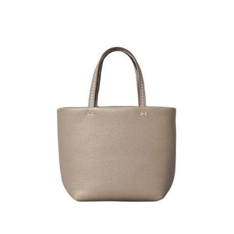 [^ԁFP2535550]qXeb`ANZgBX̂oy₩ɍʂg[gobOrnhƃ{fBɗ̓IȃRrXeb`ґɂu`b^vV[Yňԏȃg[gobOBI[vŊJIȌ́AXeb`ƃRoivْ̍fʁjoȂւԂ̎dlŁAi\tgȕoB500ml̃ybg{gcɓƁAW킸Ɋox̍BUɌ܂Az|[`܂܂B̃|Pbgɂ̓X}z[\Bnh͎莝IɊ|Ăg܂Bnh̓nhXeb`ŎdグuHvSŎtĂA@\ƃfUC˂VѐSANZgƂȂĂ܂BB5TCYiiԍFP25]35551jAA4TCYiiԍFP25]35552jpӂĂ܂B|Pbg Fpb`|Pbg~2y߂̂gpV[z`⃏}Ĉłɂ߂ȃg[gobOBgxV[ł͐܂肽ŃX[cP[XɔE΂ĂByfށzOFv(^)@FRbgV{ŏڗɂAe͂̂J[tU[gpByO[vɂāzC^AŁussvӖu`b^v́ÂV[Ŋ􂷂VeBobOB`ƃ_ZfUCłB̓IȃRrXeb`{ꂽnhƃ{fB́Aꂽۂ^Ag̗ǂ˔Ă܂B{g̐܂荞񂾎dĺAobǑ`ƕۂAX^CbVȃANZgɁBJ[ɂ̓C^A̓sstĂAXXւƂoy܂ByCɂȂACéwCɓo^x߂łzqCɓo^Ƃ́rICTCg̊eACeɂun[g}[NvNbNĊȒPɒǉł܂ICɓACeA݌Ɏc킸EēׂȂǃLy[ΏۂɂȂꍇɂm点܂B<brd:435g(TvTCY)