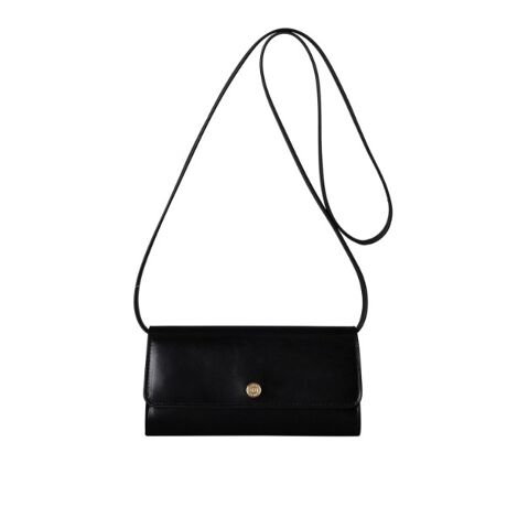 [^ԁFP2540503]qĂ傫ȑ݊Bzf[V[Y؂₩ɍʂEHbgV_[obOrX}[gtH҂[ł~jobOBzɂȂAXibvJ̃|Pbgɂ͏K[邱Ƃ\łBXgbv͎OⒷ̒ł邽߁Ag̃CtX^Cɍ킹Ă₷AЂƂƕ֗ȃACełB[̃oPb^A}[mfނ߂S[h̃fReBuȃXibvANZgƂȂAŃhXAbvC߂܂B؂₩ȋG߂ɂӂ킵HIROFŨzf[RNVЁA݂B̃obOЂƉ傫ȃTCYŁAfވႢ́yANZT[zNb`obO EHbgV_[obO iXgbvtj U[ 2WAY {viiԍFP25-50604jpӂĂ܂B|PbgiXibvJj~1 J[hXbg~6 |Pbg~1V_[Xgbvty߂̂gpV[z΂ߊ|ɂƂ₨UȂǂ̕îo͂Asł􂵂܂B莝ɂƏiȈۂɂȂAʂȓ̂Hɂ߂łByfށzoPb^A}[m^jȂ߂Bv{̉ƃnfށBł铧o߁AƎ̎@ŐFĂ܂BsƂŁAgقǂɕ̕ω߂܂Bi`ȑfނ̂߈ꖇꖇv̕\قȂAiłv̕\͕ς܂ByCɂȂACéwCɓo^x߂łzqCɓo^Ƃ́rICTCg̊eACeɂun[g}[NvNbNĊȒPɒǉł܂ICɓACeA݌Ɏc킸EēׂȂǃLy[ΏۂɂȂꍇɂm点܂Biwɂn邨グؖɂ舵̂ӂƂɂĂ̕\܂̂ł悭ǂ݂BƖ̊֌WɂAۂFČꍇd:265g(TvTCY)