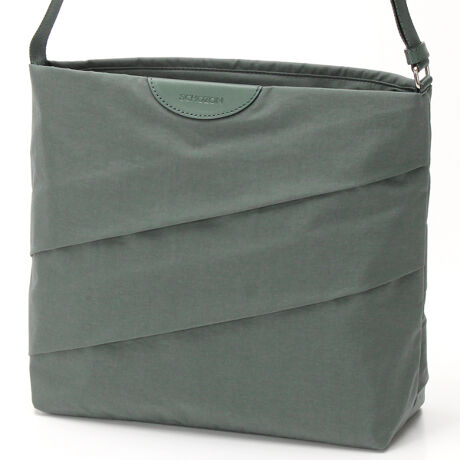 [^:011230050]v[cIȃfUC̃obOV[YBƂꊴ܂A荞݉߂ȂC[W[ȃX^ČyʃobOڎw܂Bv[c͗TChD߂Ă̂ŁA{̂̒ɓofUCj[NłBv[c̕z͗ŕʕz4ӂŒ肵Ă̂ŁAobO{̂geʂ肷邱Ƃ͂܂B܂Av[c͂̂܂܂̏ԂłӂƂ͋C܂AɃv[coΕ\LȃbNXɕϐg܂Bfނɂ̓VHƝH{ꂽiCgpĂƂ|CgłBV]@rbgnynm@}VEGhEîCɓo^ēׂ݌ɂ킸ȎAN[|Z[̊JnȂǂm点܂BЂo^肢܂BuĥCɓo^ViēׂȂǂm点܂BЂo^肢܂B