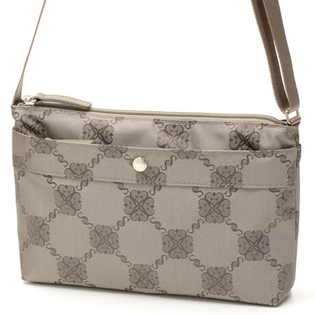 [^:011201450]IWiWK[hngpgxobOV[YBrbgnynm̓"r"gݍ킹āAK^̃N[o[\ɂȂĂ܂Be[vzbNȂǂIWiō쐬Aו܂Ŏ̍񂾃V[YłBGKgȑfފɑ΂āA[|Pbg̋@\ŏsfC[܂ŕLg܂BV]@rbgnynm@}VEGhEîCɓo^ēׂ݌ɂ킸ȎAN[|Z[̊JnȂǂm点܂BЂo^肢܂BuĥCɓo^ViēׂȂǂm点܂BЂo^肢܂B