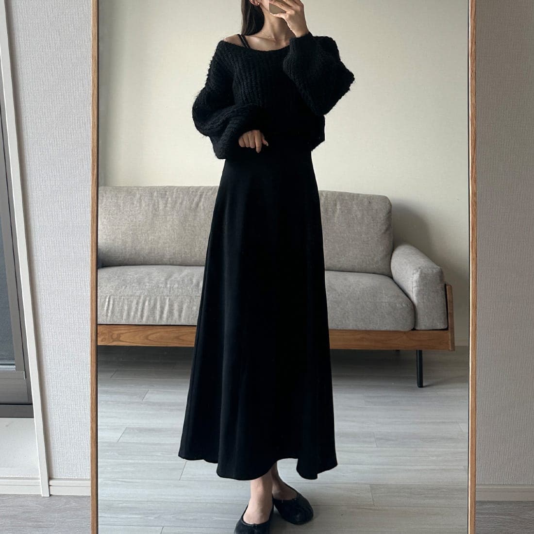 ルエレ Louere Louere ショートニットトップス＋フレアキャミワンピース （アイボリー） Louere ショートニットトップス＋フレアキャミワンピース