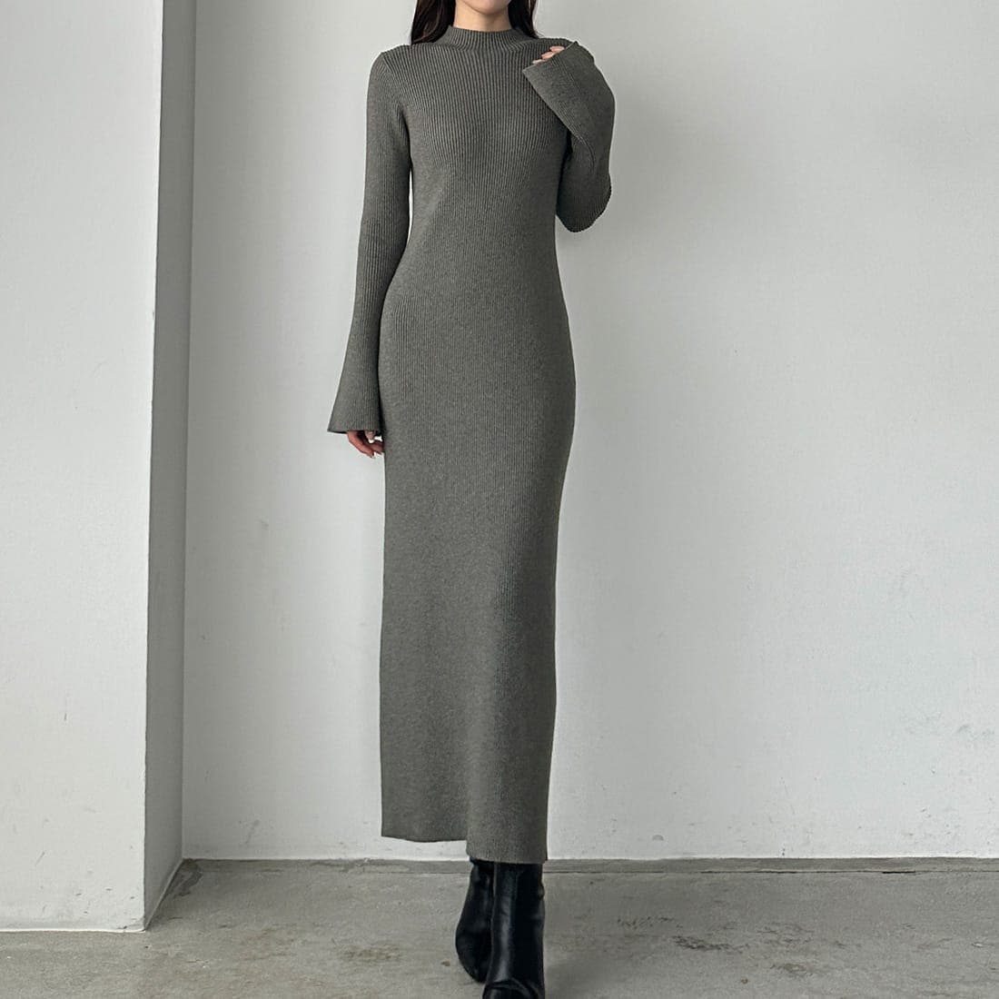 チュールボリューム袖ワンピース　louere お呼ばれドレス Louere チュールボリューム袖ワンピース[品番：AMTW0009132