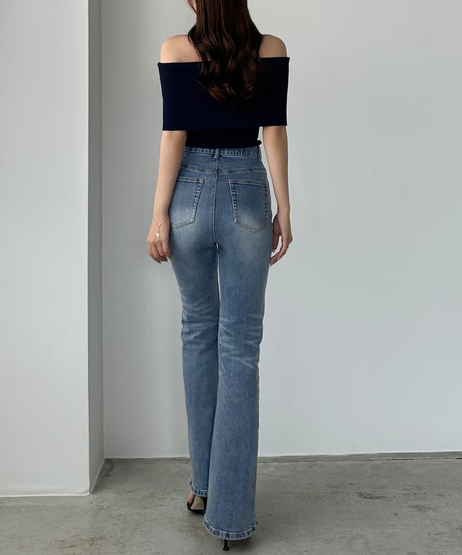 louere ストレッチフレアデニムパンツ Louere ストレッチフレアデニムパンツ | ルエレ(Louere