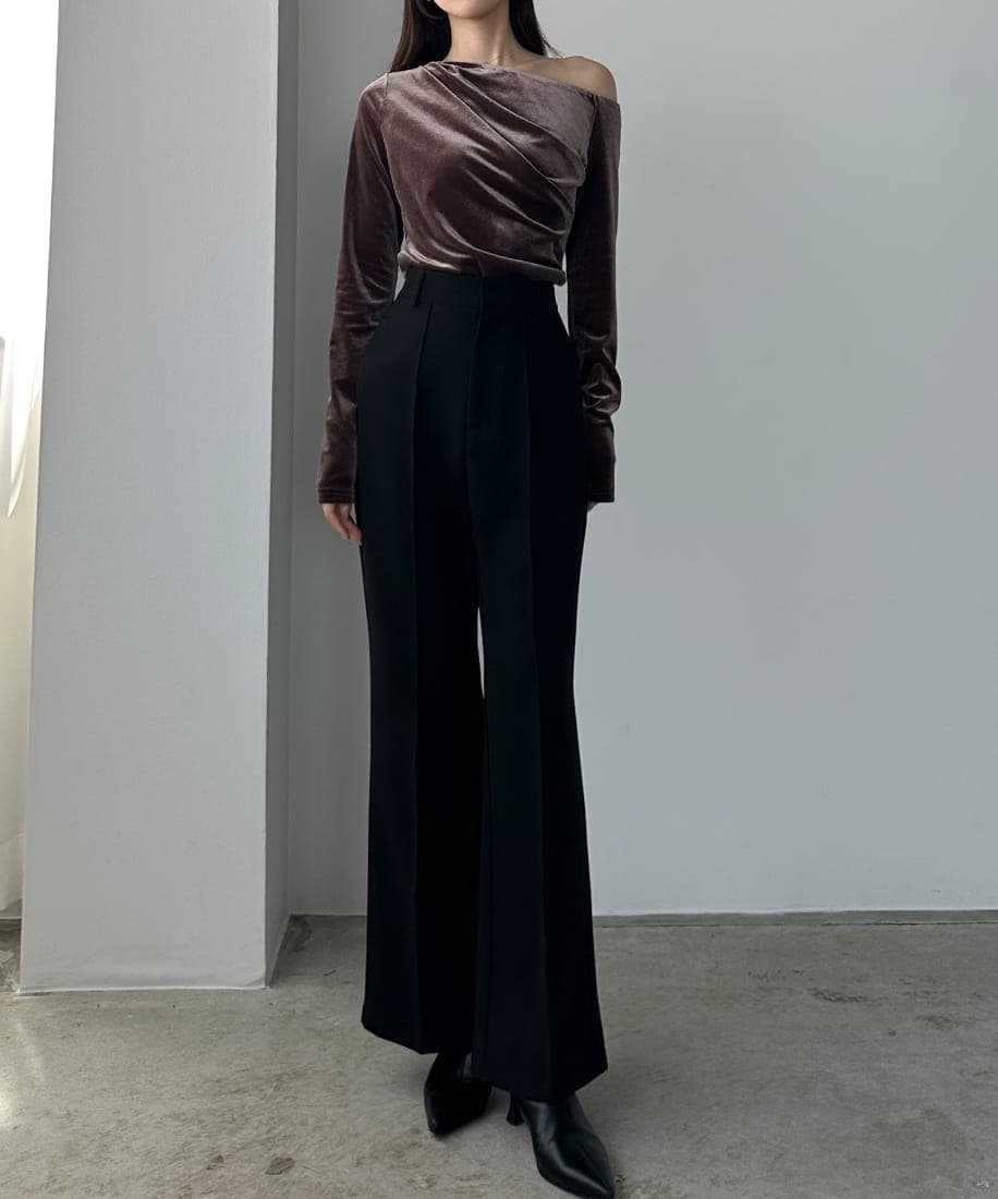 Louere ストレッチフレアデニムパンツ | ルエレ(Louere